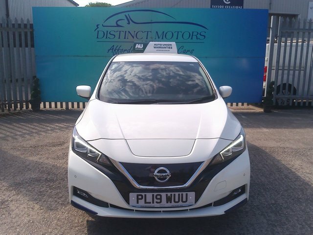 Nissan Leaf Tekna Hatchback PL19WUU White #2