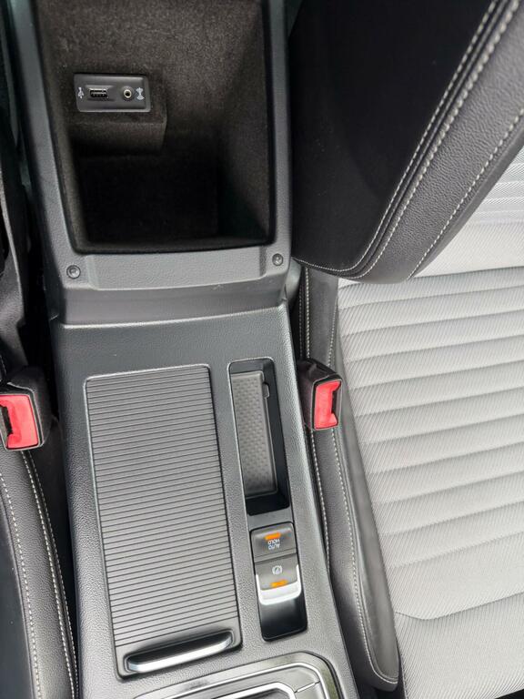 Volkswagen Passat 2.0 Tdi Gt Panoramic Roof Black #10
