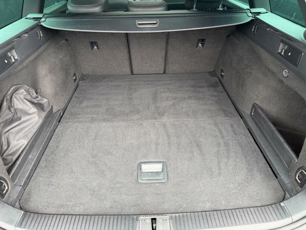 Volkswagen Passat 2.0 Tdi Gt Panoramic Roof Black #16
