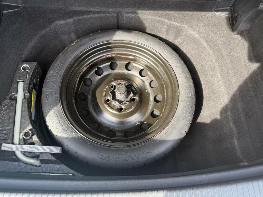 Volkswagen Golf SV Gold #14