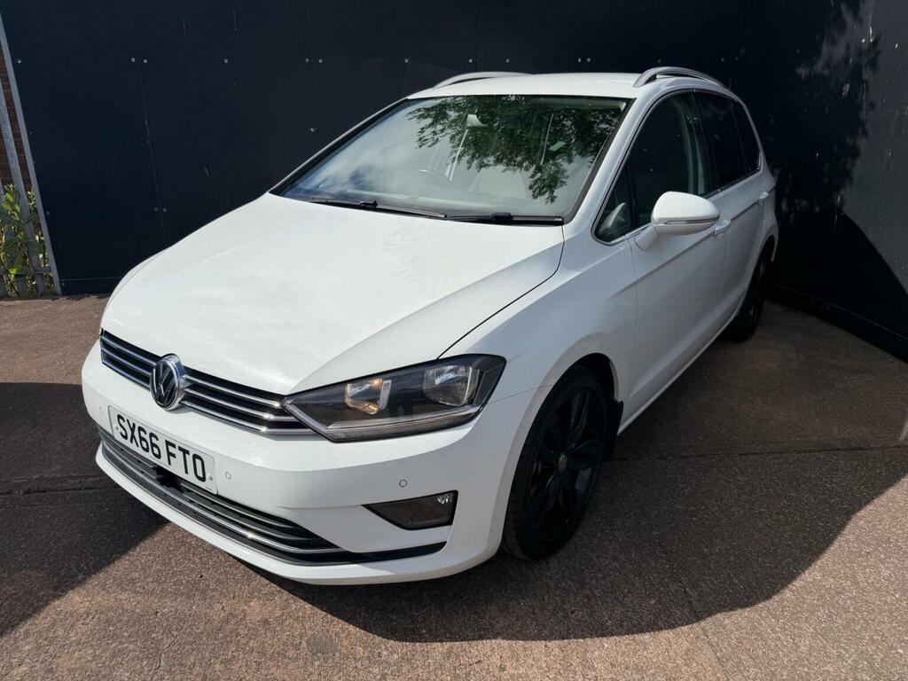 Volkswagen Golf SV Gold #16