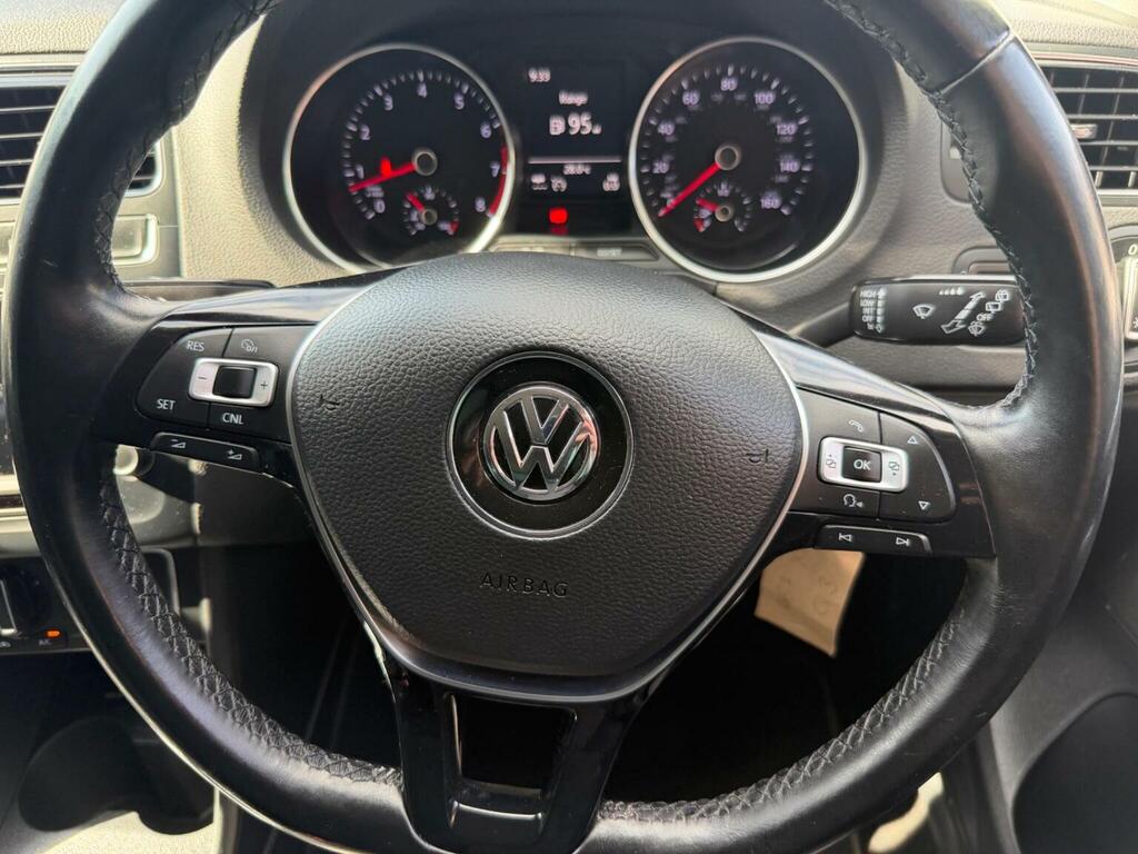 Volkswagen Polo 1.2 Tsi Match Edition Euro 6 Ss Black #3
