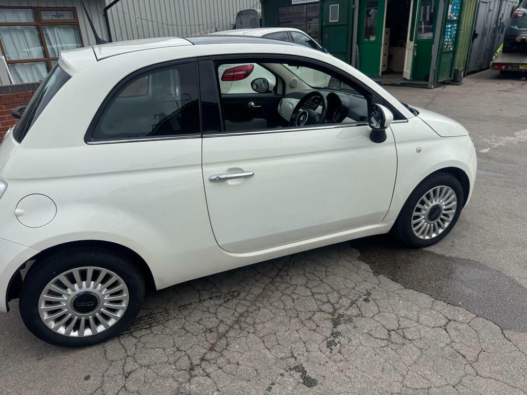 Fiat 500  White #16