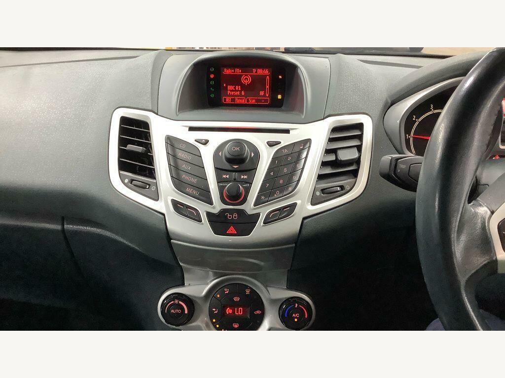 Ford Fiesta  White #11