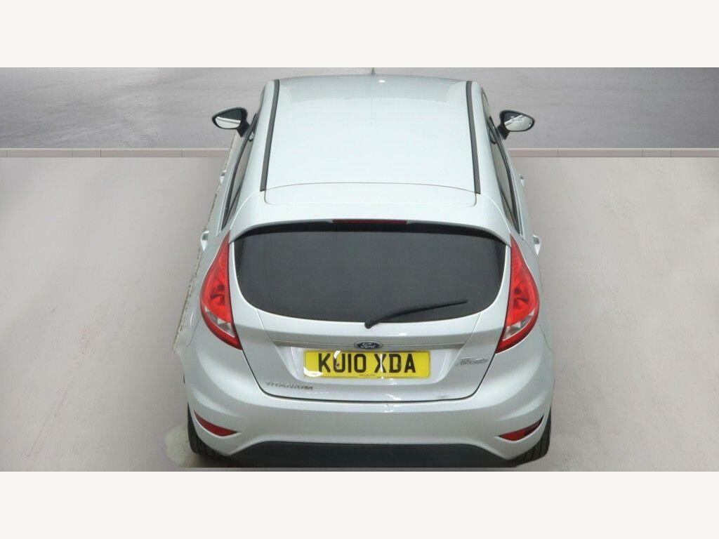 Ford Fiesta  White #7