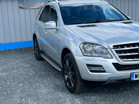 Mercedes-Benz M Class Silver #59