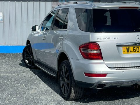 Mercedes-Benz M Class Silver #21