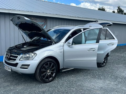Mercedes-Benz M Class Silver #11