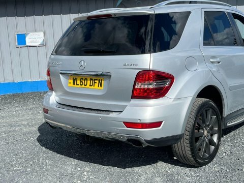 Mercedes-Benz M Class Silver #43