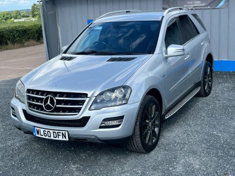 Mercedes-Benz M Class Silver #37
