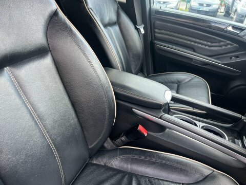Mercedes-Benz M Class 3.0 Ml300 Cdi Silver #6
