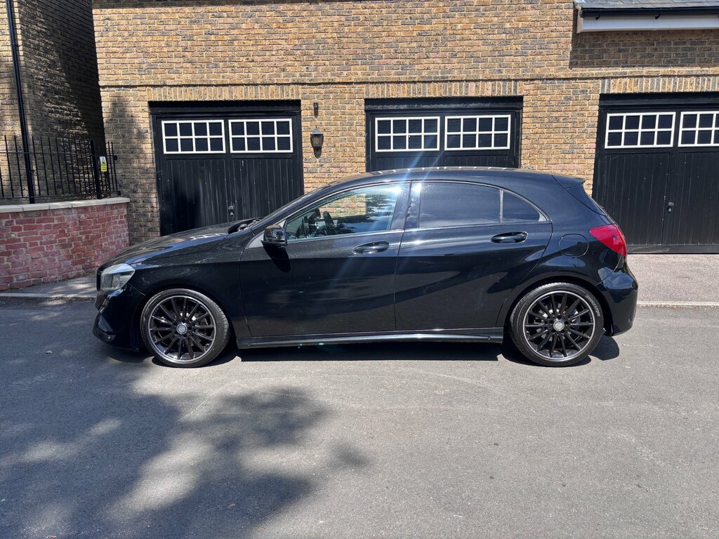 Mercedes-Benz A Class 2.1 A220d Amg Line Hatchback 7G-dct 4Ma HY67LNC Black #3
