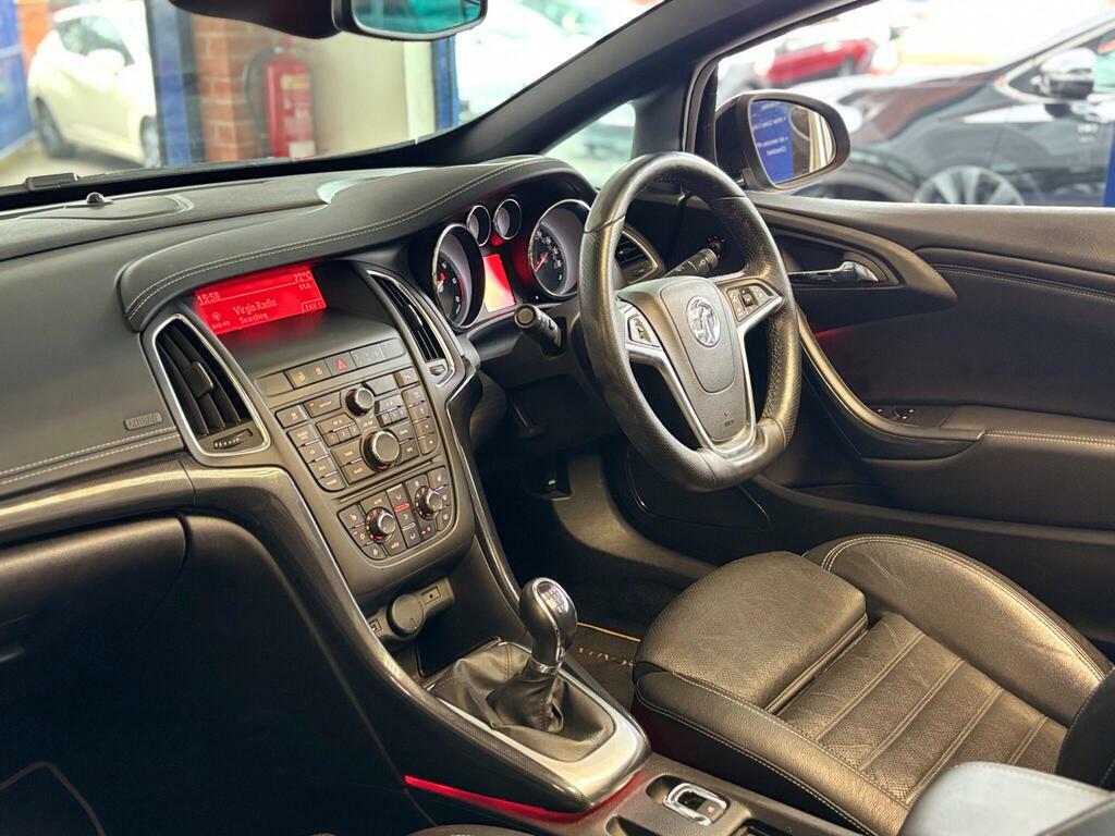 Vauxhall Cascada Cascada Elite Ss White #17