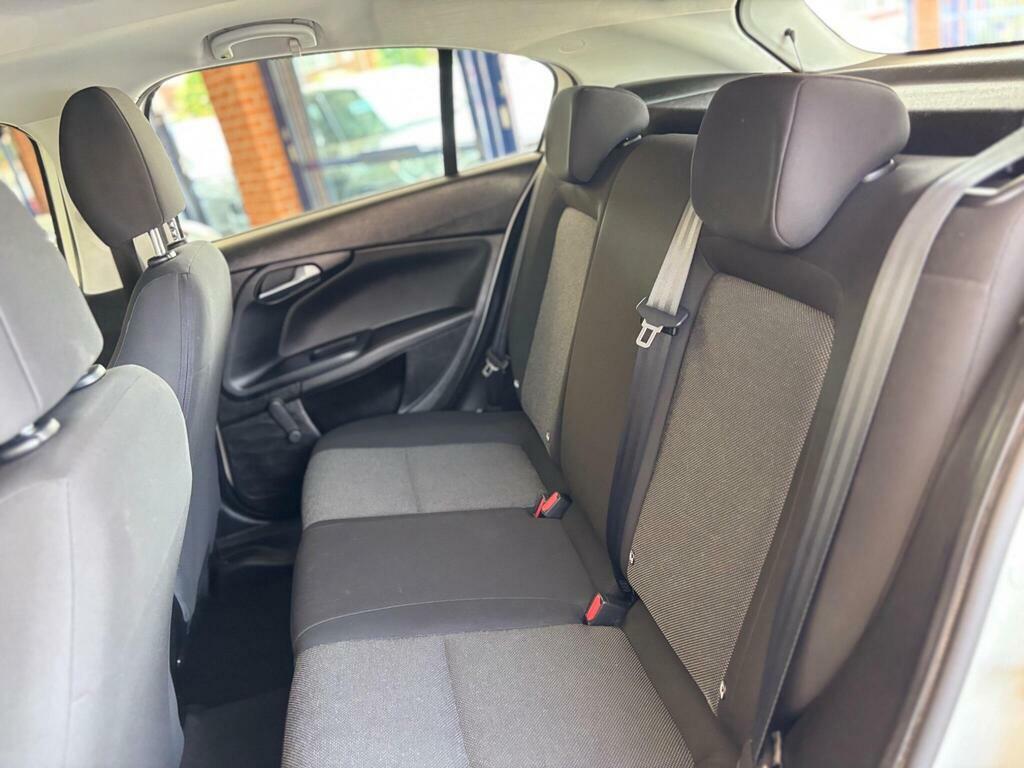 Fiat Tipo Lounge Red #14