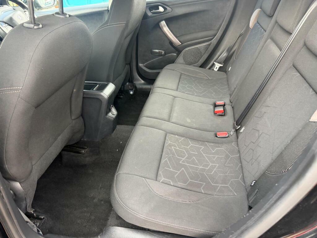 Peugeot 2008 Active Grey #11