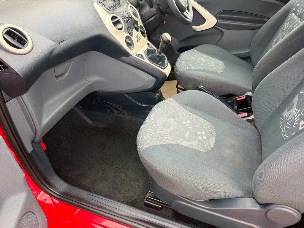 Ford KA Hatchback Silver #12