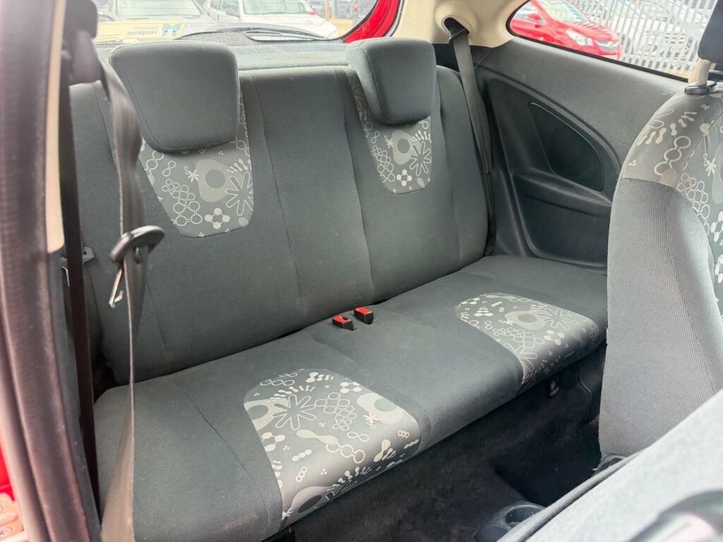 Ford KA Hatchback Silver #13