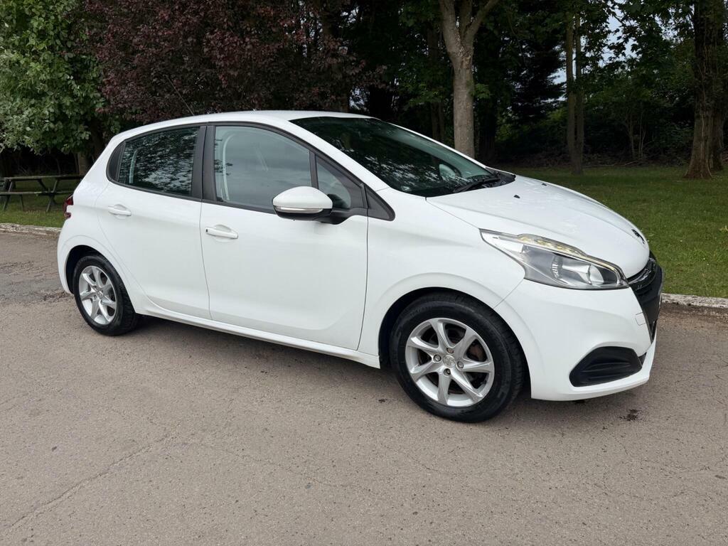 Peugeot 208 1.0 Puretech Active Euro 6 White