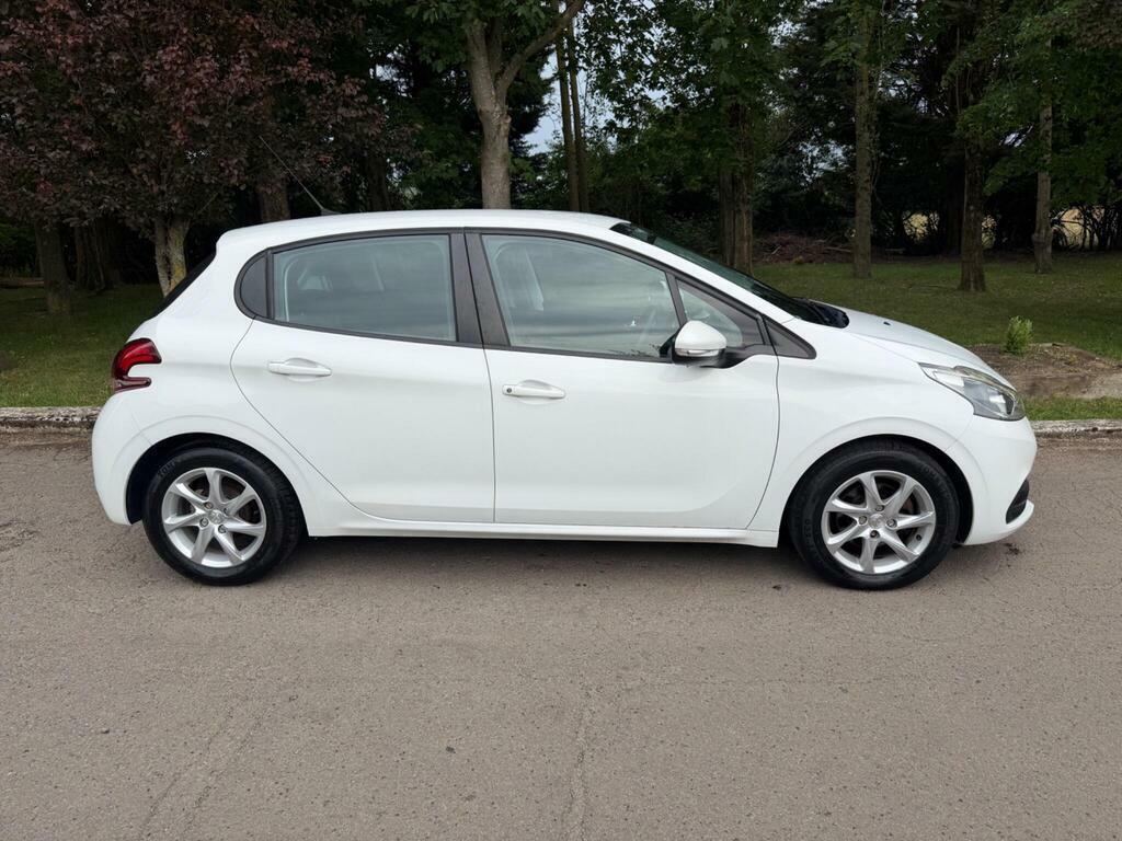 Peugeot 208 1.0 Puretech Active Euro 6 SJ16TNP White #6