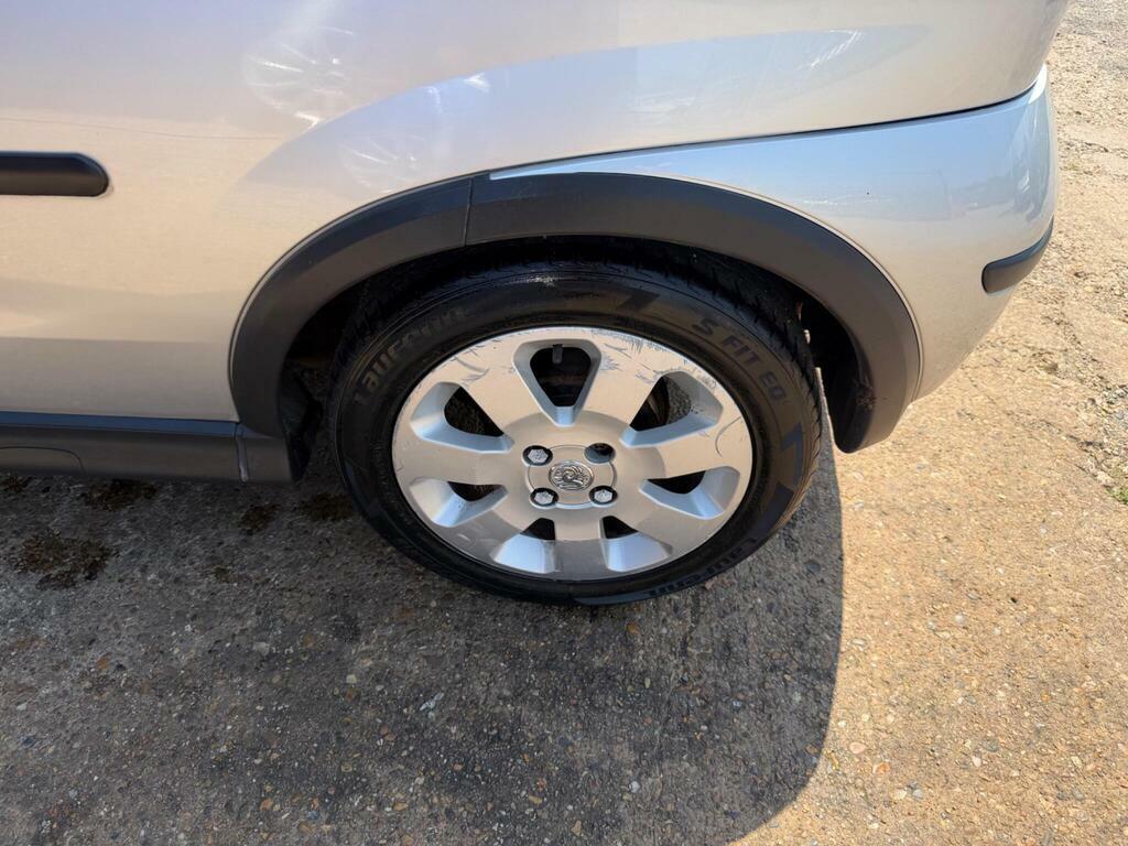 Vauxhall Corsa Sxi Silver #17
