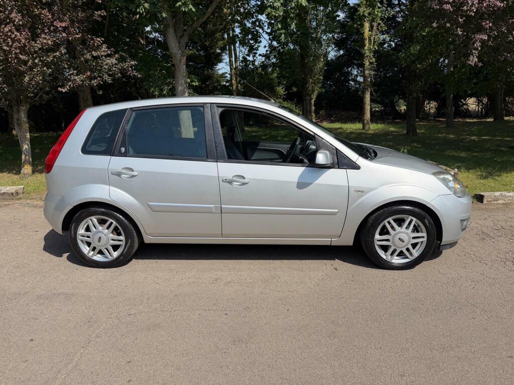 Ford Fiesta Style Climate Blue #6