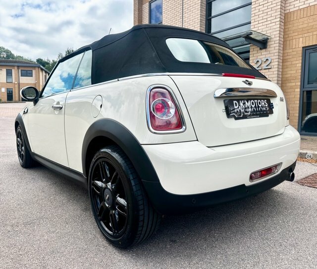 Mini Convertible One White #23
