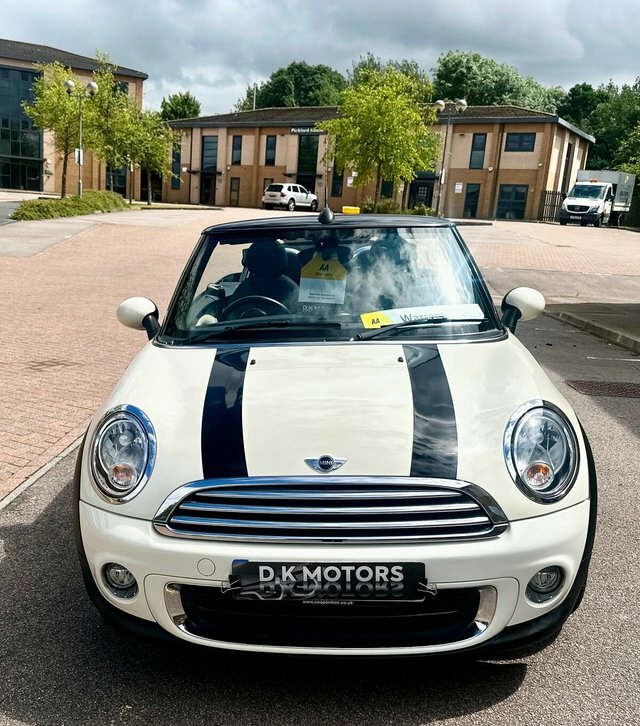Mini Convertible One White #14