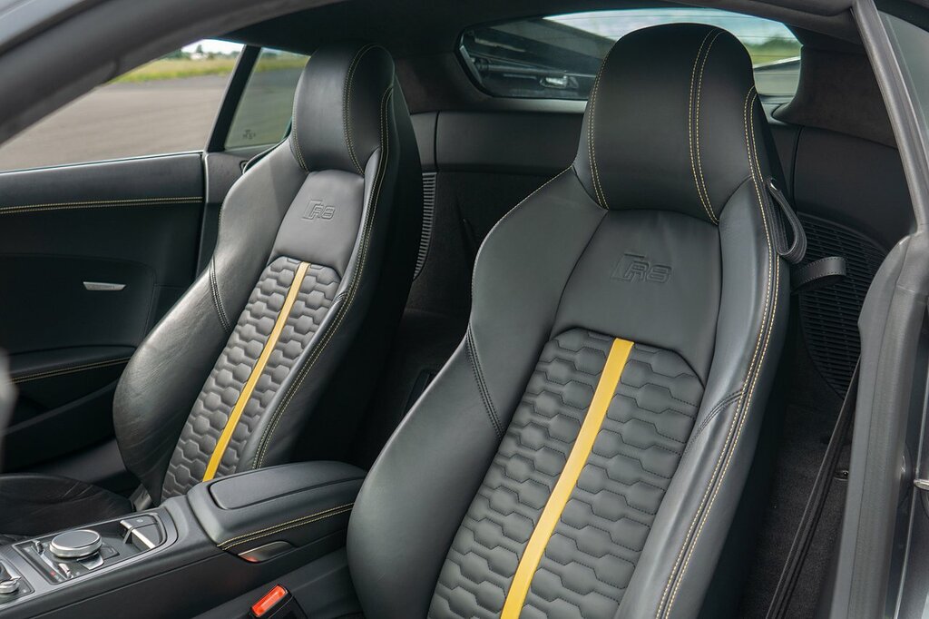 Audi R8 Coupe Blue #42