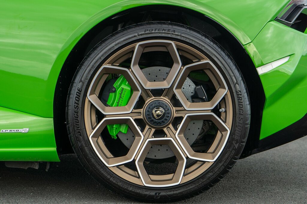 Lamborghini Huracan Tecnica Black #8