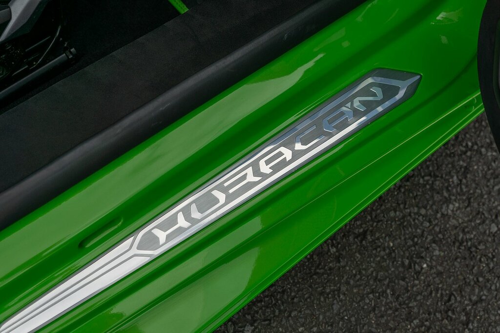 Lamborghini Huracan Tecnica Black #31