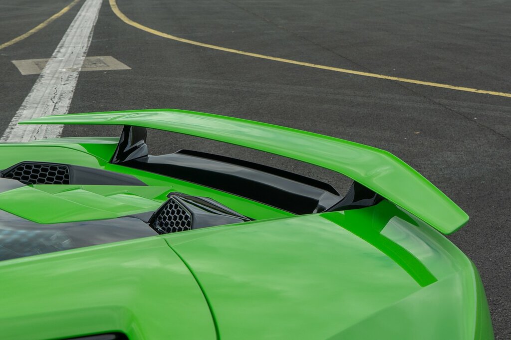 Lamborghini Huracan Tecnica Black #28