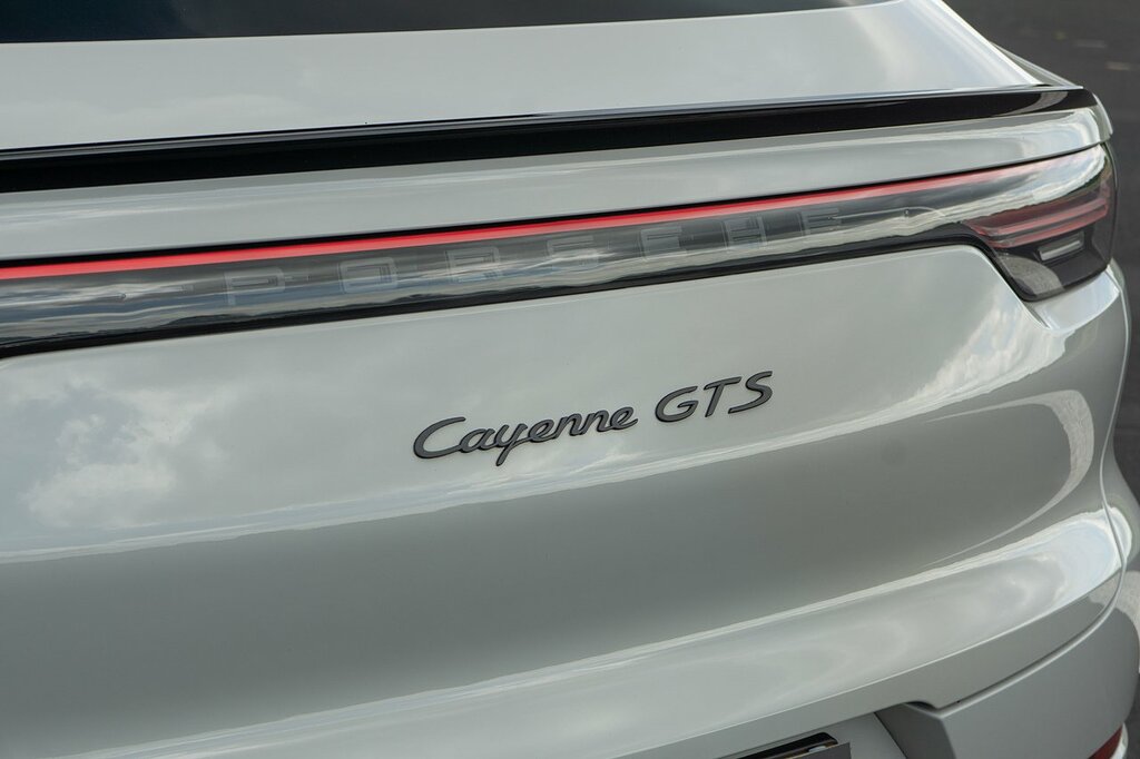 Porsche Cayenne Tiptronic S  #24
