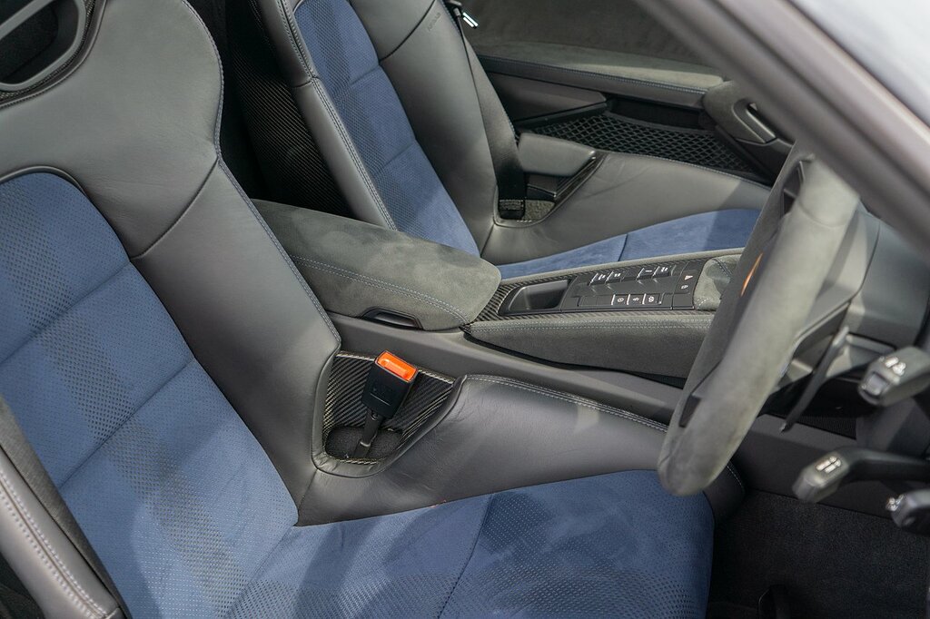 Porsche 718 Cayman Cayman Pdk Semi Grey #37