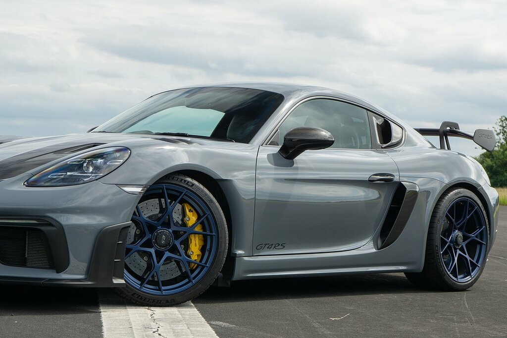 Porsche 718 Cayman Gt4 Rs Grey #6