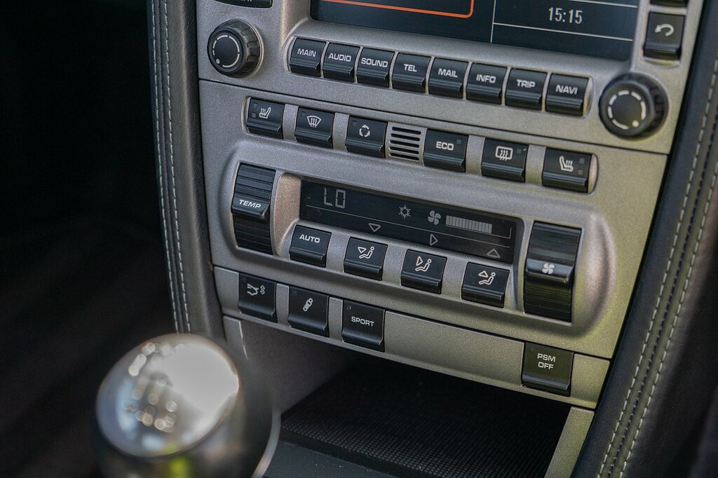 Porsche 911 S Tiptronic S Silver #31