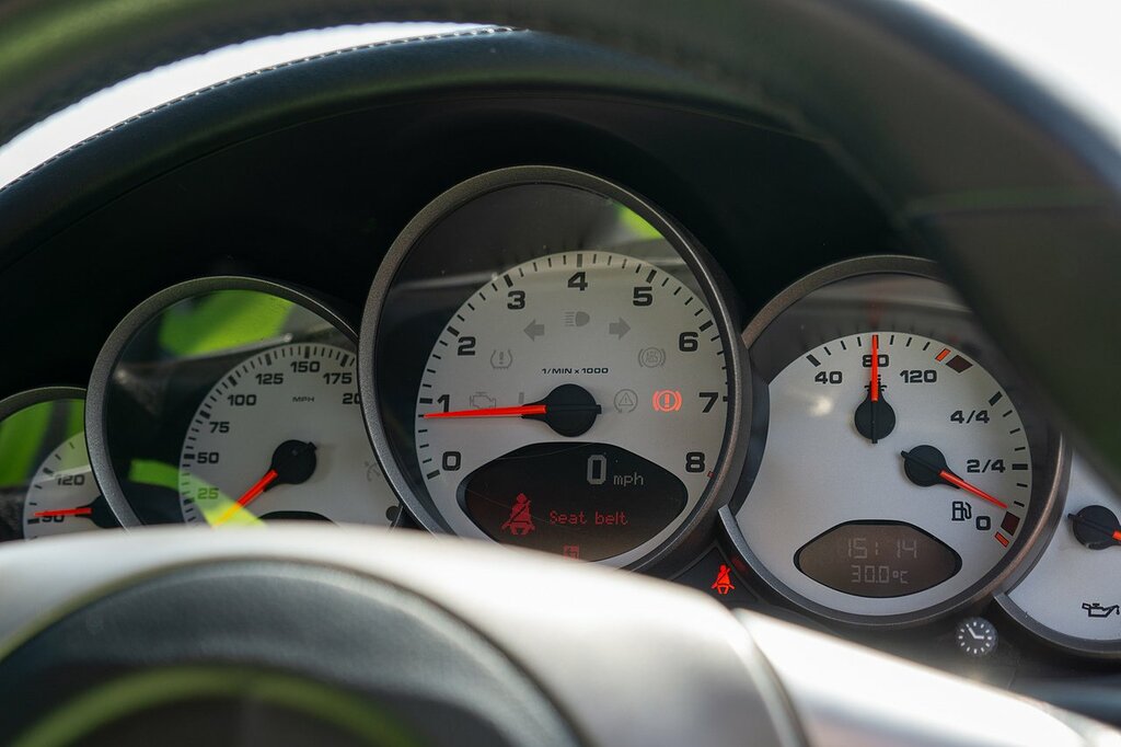 Porsche 911 S Tiptronic S Silver #26