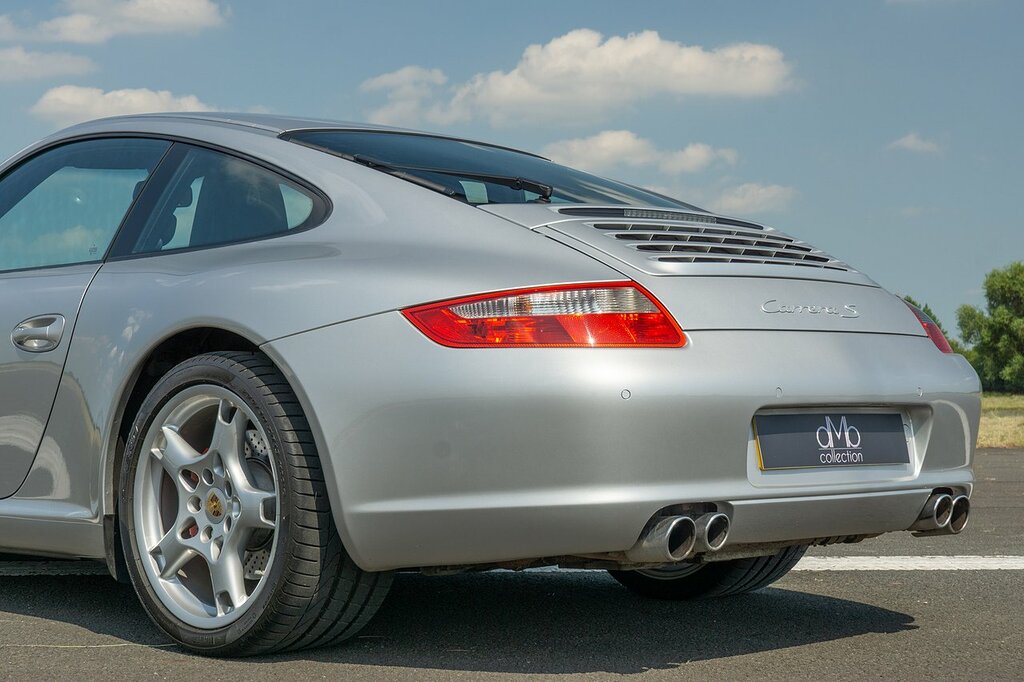 Porsche 911 S Tiptronic S Silver #13