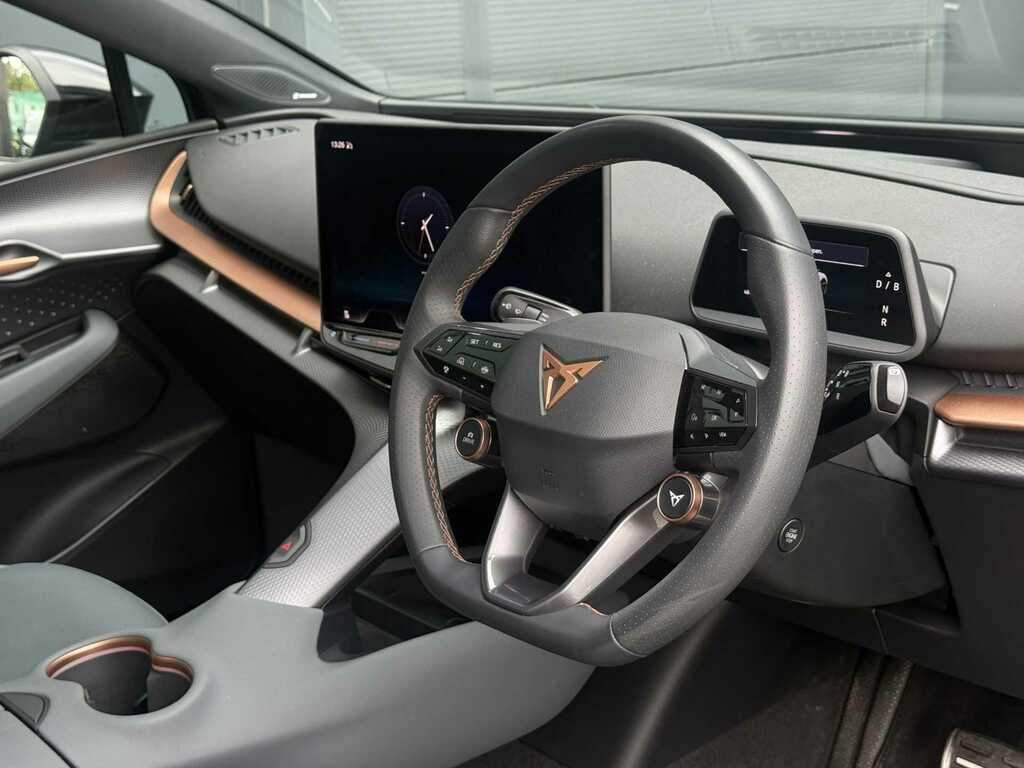 Cupra Tavascan 250Kw Vz2 77Kwh Awd YE75KNG Grey #2