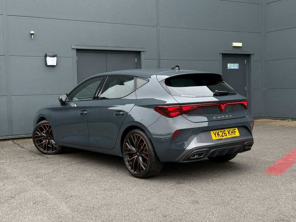 Cupra Leon 1.5 Etsi 150 V3 Dsg YK26KHF Blue #3