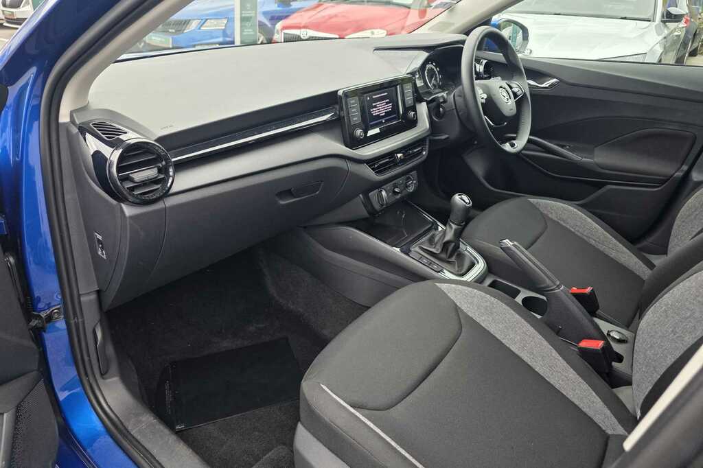 Skoda Fabia 1.0 Tsi Se Comfort YH73ANL Blue #2