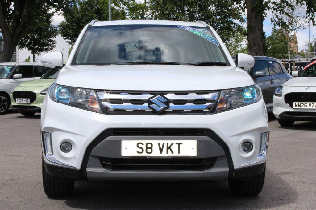 Suzuki Vitara 1.6 Sz5 Allgrip Urban Pack White #2