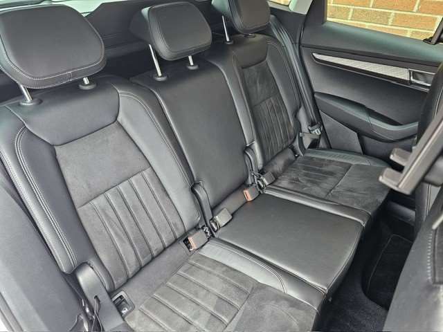 Skoda Karoq 1.0 Tsi Se L White #6