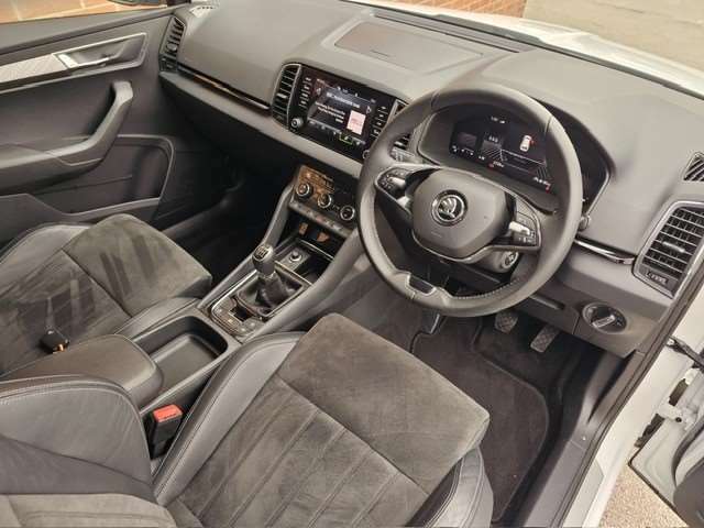 Skoda Karoq 1.0 Tsi Se L White #3