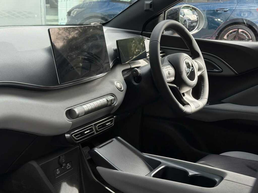 Byd Dolphin 65Kw Active 30Kwh YB26OBZ Black #6