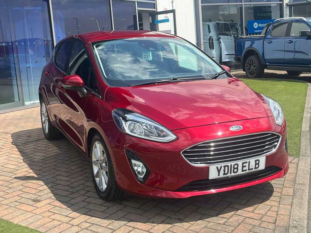 Ford Fiesta 1.0 Ecoboost Titanium Powershift Red