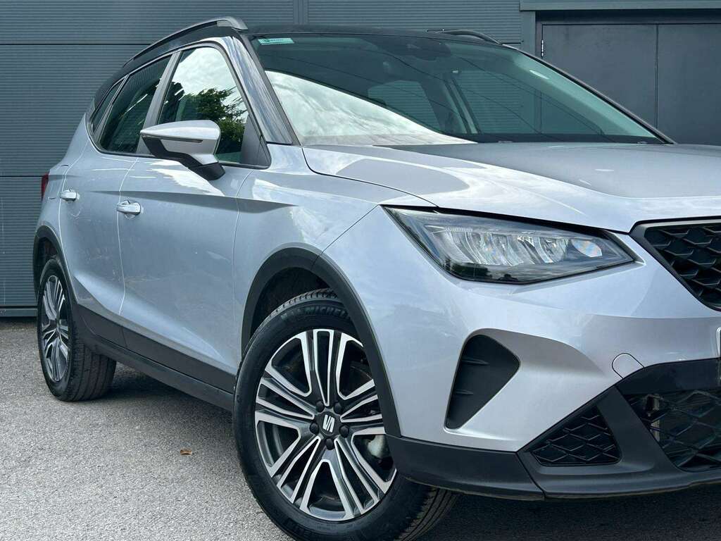 Seat Arona 1.0 Tsi 110 Se Technology Dsg Silver #4
