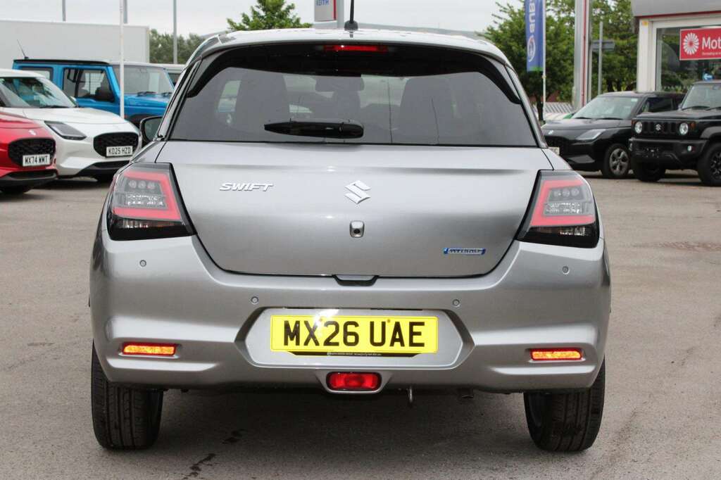 Suzuki Swift 1.2 Mild Hybrid Ultra MX26UAE Silver #6