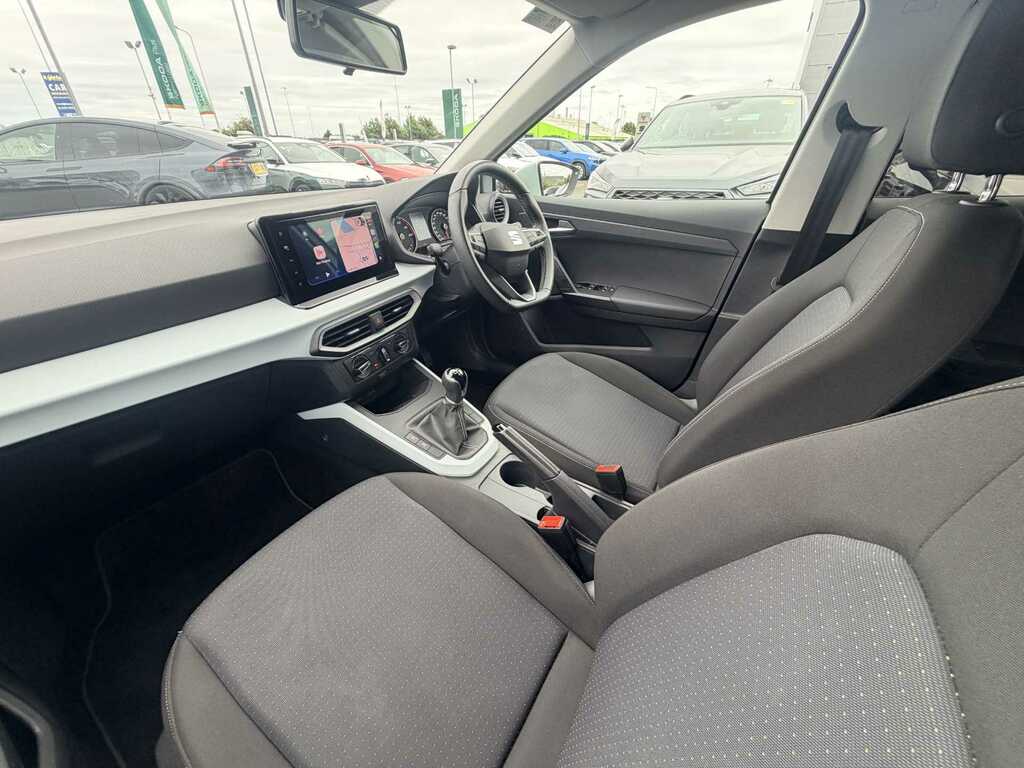 Seat Arona 1.0 Tsi Se Technology FY71VAH White #2