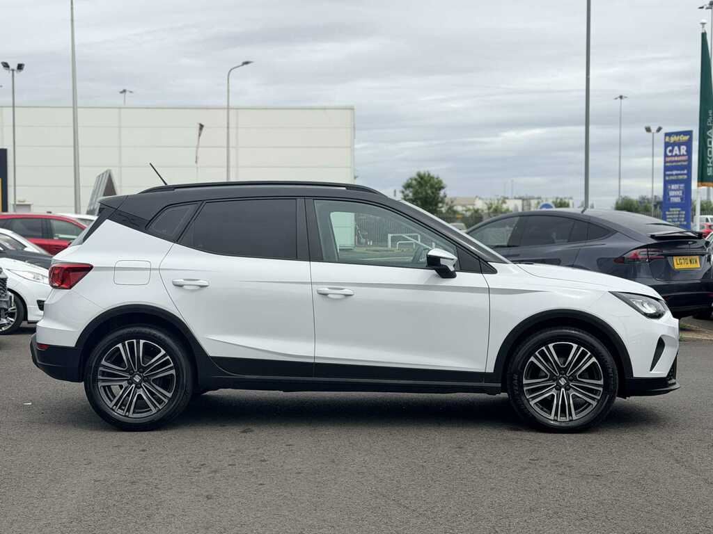 Seat Arona 1.0 Tsi Se Technology FY71VAH White #4