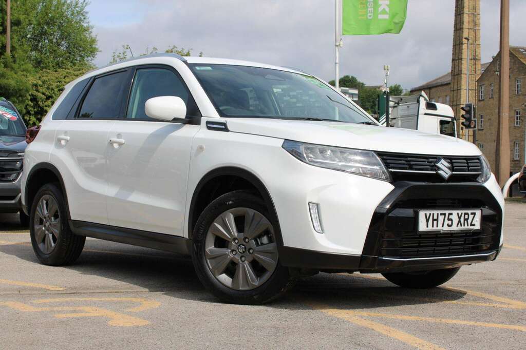 Suzuki Vitara 1.4 Boosterjet Mhev 109 Motion White